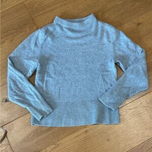 Vince 100% Cashmere Sweater - Size XS - EUC - Light Blue